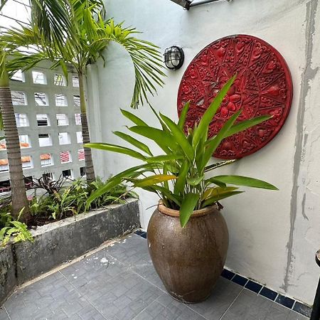 Ban Sam KongFluid Phuket公寓 外观 照片